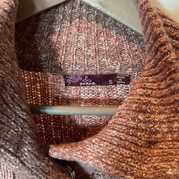 Prana knit sweater. Like new. Size Small. Faded rose color. Long cardigan - Picture 2 of 8